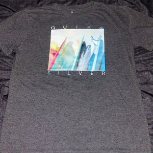 Quicksilver Boys Size XL Gray Tee EUC